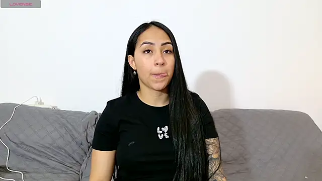 vanessaadol online show from May 9, 4:12 pm