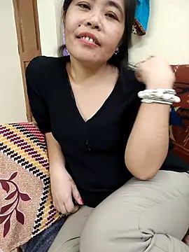 Snapshot of Manisha-Rai chatting on April 10, 10:42 am Manisha-Rai online show from April 10, 10:42 am