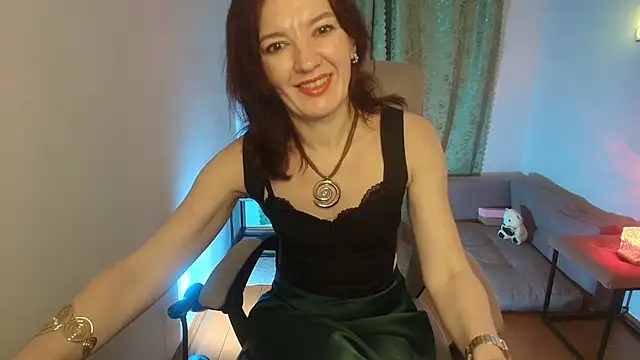Bonnie Naughtyy online show from April 11, 4:11 pm