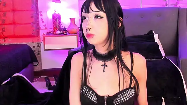 Vickmoon online show from May 23, 8:02 pm