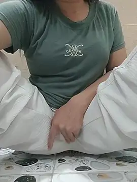 Ruby-xx online show from July 7, 5:28 pm