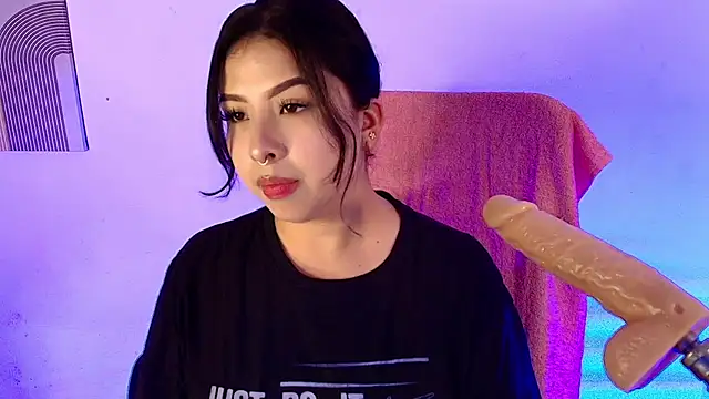 Namiko Park  online show from June 13, 1:47 am