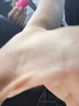 Snapshot of ManuelaX chatting on February 24, 11:08 am ManuelaX online show from February 24, 11:08 am