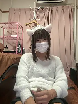 Snapshot of saku_shiratama chatting on March 28, 1:11 pm saku shiratama online show from March 28, 1:11 pm