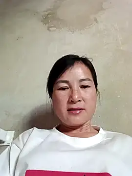 Snapshot of Yuhi3d chatting on March 30, 7:53 am Yuhi3d online show from March 30, 7:53 am