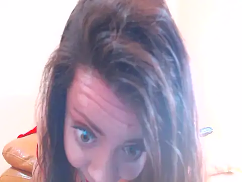 Snapshot of SexyNicolle4u chatting on April 5, 12:02 pm SexyNicolle4u online show from April 5, 12:02 pm