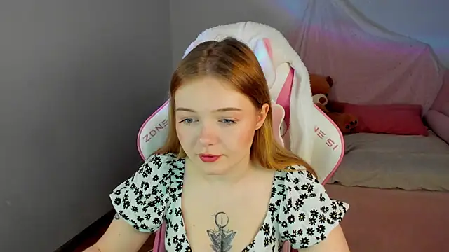 ElinaVale online show from May 15, 5:03 am