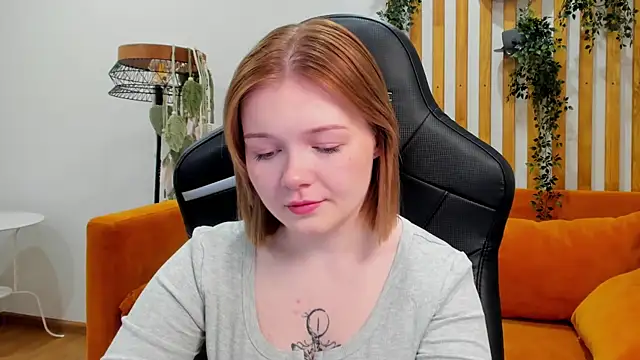 ElinaVale online show from July 10, 5:12 am