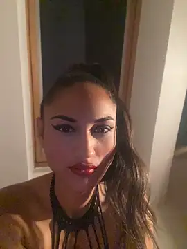 Luckylady17 online show from July 30, 2:27 pm