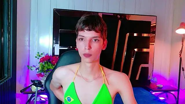 Stefany PiInk online show from May 11, 12:33 pm