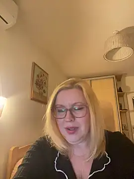 JanieLight53 online show from March 23, 12:25 am