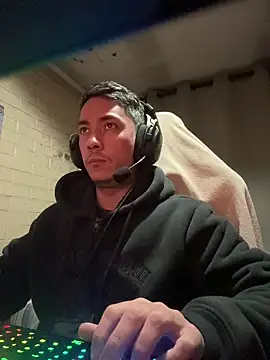 Cr1sXPorn online show from June 19, 3:55 am