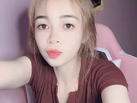 Odile068 online show from March 8, 6:34 pm