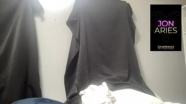 JonAriesxxx online show from March 27, 8:08 pm