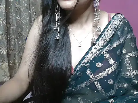 Snapshot of Sonam-kapur1 chatting on May 21, 4:14 pm Sonam-kapur1 online show from May 21, 4:14 pm