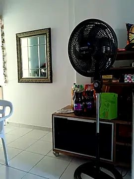 suzygleice online show from March 27, 3:56 pm