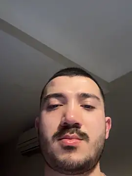 s eren online show from April 4, 8:50 pm