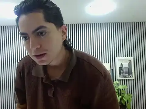 Alex Wolft online show from May 3, 12:33 pm