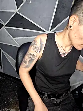 Snapshot of Megan_bad chatting on March 14, 8:36 pm Megan bad online show from March 14, 8:36 pm