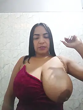 Carolinna online show from May 26, 2:24 pm