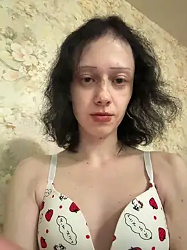 Snapshot of AmanitaXXX69 chatting on June 6, 8:08 am AmanitaXXX69 online show from June 6, 8:08 am