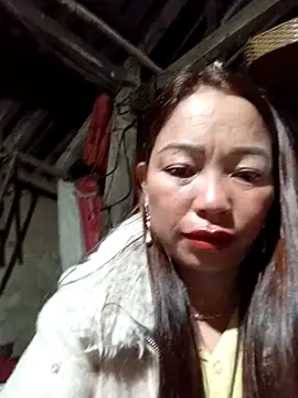 Snapshot of Yellow-pink chatting on March 25, 10:10 am Yellow-pink online show from March 25, 10:10 am