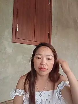 Yellow-pink online show from July 10, 11:35 am