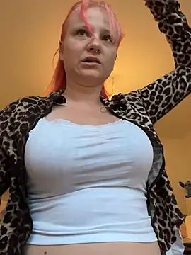 Fiebie licious  online show from May 21, 3:24 am