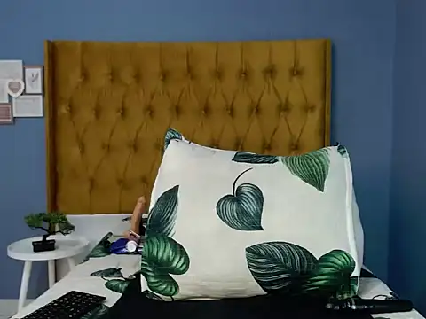 Snapshot of TamaraDee4papi chatting on March 13, 12:34 pm TamaraDee4papi online show from March 13, 12:34 pm