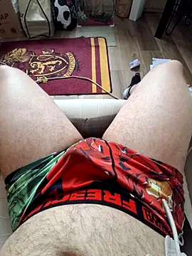 Snapshot of sexyalex26 chatting on May 3, 1:06 pm sexyalex26 online show from May 3, 1:06 pm