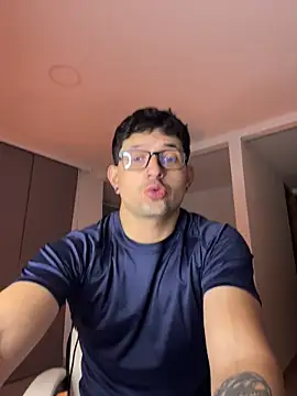 TroyeSavage online show from May 29, 10:35 am