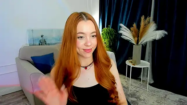 BloomAndFun online show from May 4, 7:32 pm