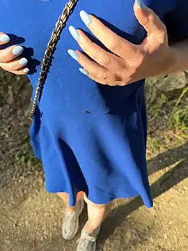Julia and the cock online show from May 26, 4:58 pm