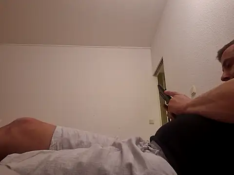 fantastic77777 online show from March 9, 1:20 am