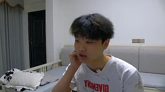 icecream-002 online show from March 10, 7:24 am