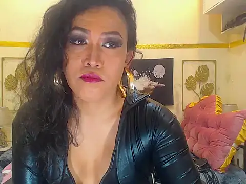 Snapshot of Tranishasha chatting on March 11, 2:56 pm Tranishasha online show from March 11, 2:56 pm