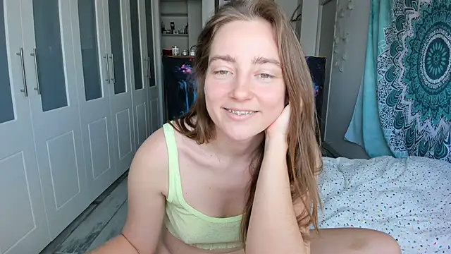 LiaSasha online show from May 12, 1:19 pm