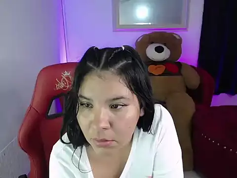 Shopie hard m online show from March 15, 4:02 pm