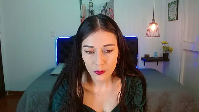Mylu xx online show from May 23, 1:37 pm