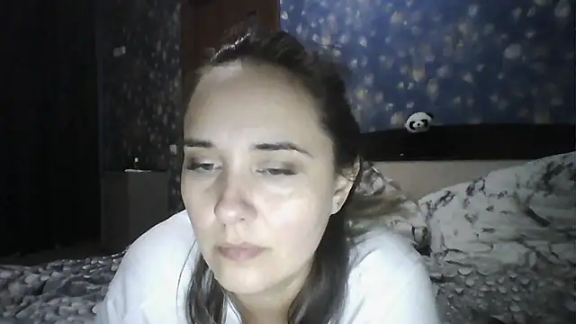 Alisa07qw online show from May 11, 3:18 pm