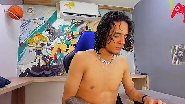 Skinny Mac online show from May 28, 2:14 pm