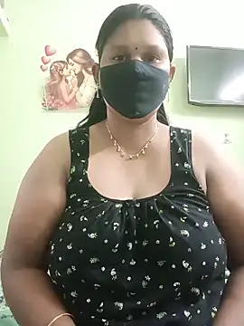 Snapshot of telugutanuja_ chatting on June 17, 12:46 am telugutanuja online show from June 17, 12:46 am