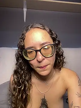 Snapshot of Anamyst chatting on July 14, 2:05 am Anamyst online show from July 14, 2:05 am