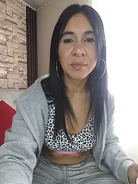 Camillemonroe  online show from May 27, 12:35 pm