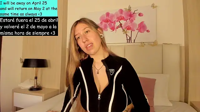 Snapshot of AmberVegaa chatting on April 18, 7:58 pm AmberVegaa online show from April 18, 7:58 pm