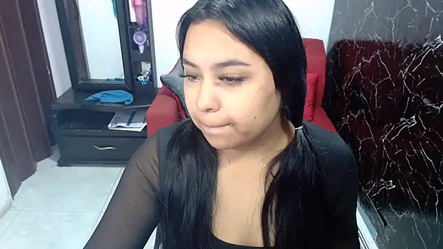 candymorena69 online show from July 6, 12:46 pm