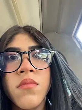 Snapshot of Dakota-baby chatting on March 16, 8:13 pm Dakota-baby online show from March 16, 8:13 pm