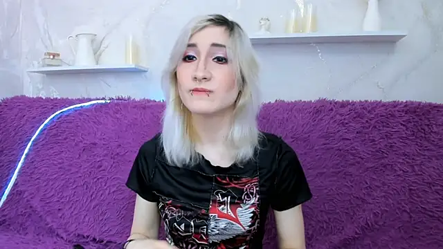 DianaBardot online show from May 22, 11:05 am