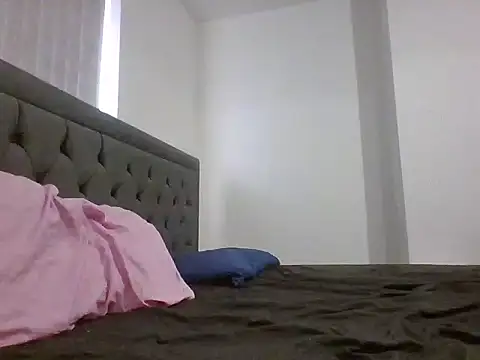 mysterious151515 online show from March 10, 8:30 am