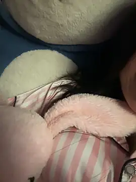 Cum-withyou online show from May 25, 4:35 pm